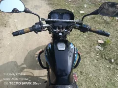 Bajaj Discover 135